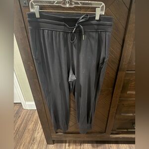 Lululemon Women’s Joggers size 10